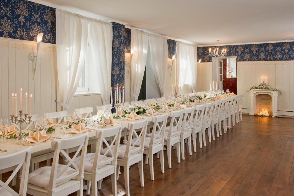 Hotel Wellness Goldenes Fass Meißen מראה חיצוני תמונה